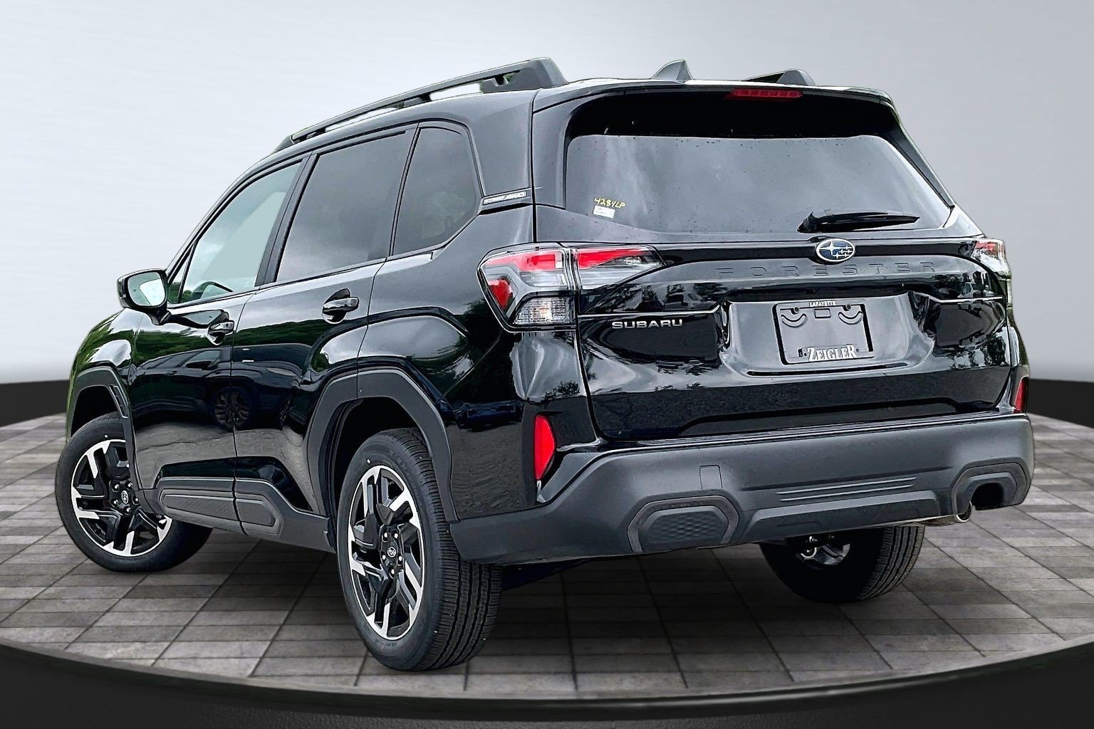 Used 2026 Subaru Forester Limited AWD/4WD image 11