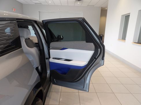 Used 2025 Cadillac Optiq Sport 1 AWD/4WD image 20