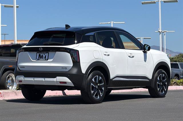 New 2026 Nissan Kicks SV w/ SV Premium Package AWD/4WD image 4