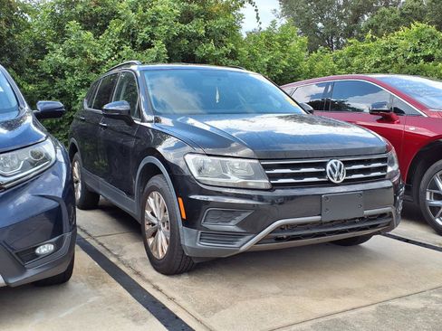 Used 2018 Volkswagen Tiguan S AWD/4WD image 3