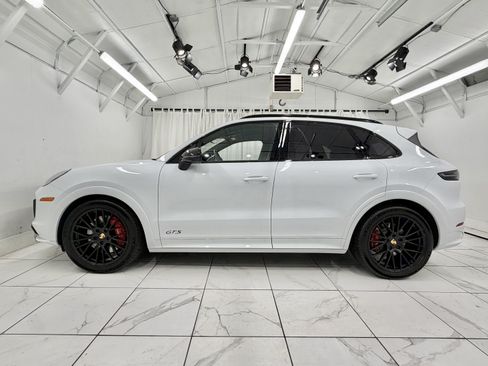 Certified 2023 Porsche Cayenne GTS AWD/4WD image 2