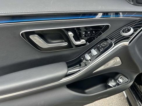 Used 2022 Mercedes-Benz S 500 4MATIC image 15