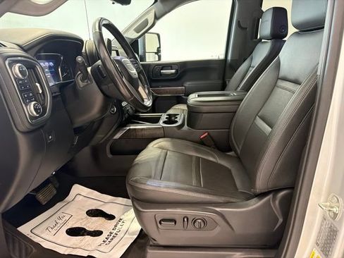 Certified 2021 GMC Sierra 2500 Denali w/ Denali Ultimate Package AWD/4WD image 17