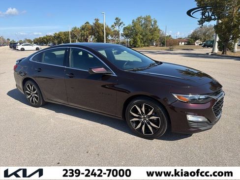 Used 2020 Chevrolet Malibu RS w/ LPO, Convenience Package 1 image 4