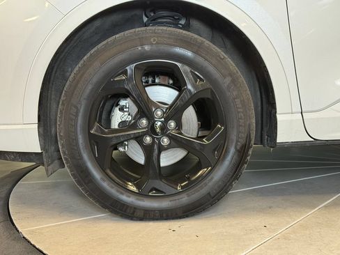 Used 2024 Ford Escape ST-Line w/ Tech Pack #1 AWD/4WD image 24