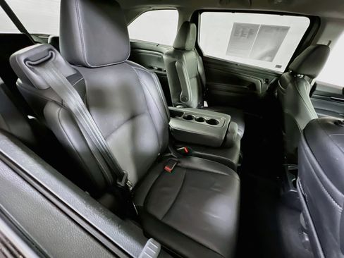 Used 2023 Honda Odyssey Touring image 29