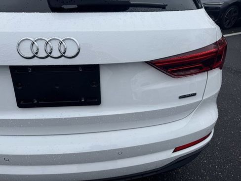 Certified 2025 Audi Q3 2.0T Premium w/ Convenience Package image 39