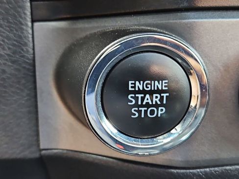 Used 2018 Toyota Tacoma TRD Sport w/ TRD Premium Sport Package image 18