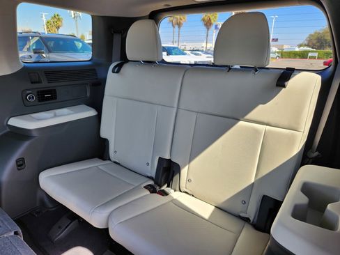 New 2025 Hyundai Santa Fe SEL image 14