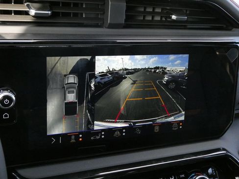 New 2026 GMC Sierra 1500 AT4 w/ AT4 Premium Package image 6