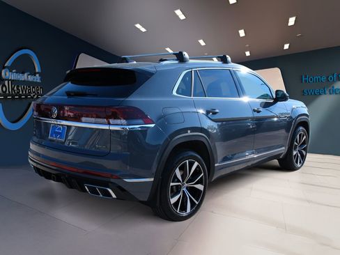 New 2026 Volkswagen Atlas Cross Sport SEL Premium R-Line AWD/4WD image 4