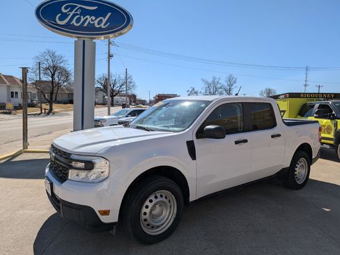 Used 2022 Ford Maverick XL w/ Equipment Group 100A Standard image 2