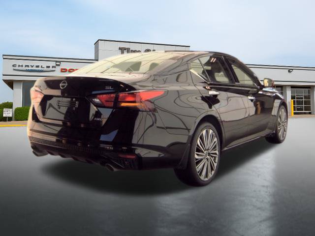 Used 2024 Nissan Altima 2.5 SL AWD/4WD image 7