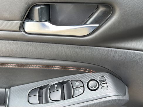 Used 2021 Nissan Altima 2.5 SR AWD/4WD image 19