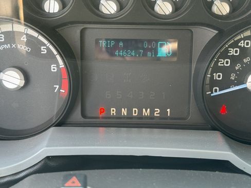 Used 2013 Ford F350 XL w/ Skid Plate Pkg AWD/4WD image 17