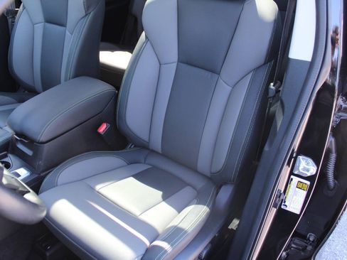 Used 2023 Subaru Ascent Onyx Edition AWD/4WD image 3