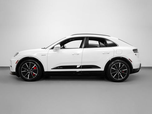 New 2025 Porsche Macan Turbo Electric image 2