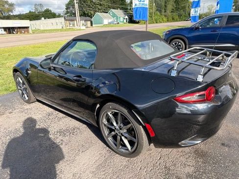 Used 2016 MAZDA MX-5 Miata Grand Touring RWD image 5