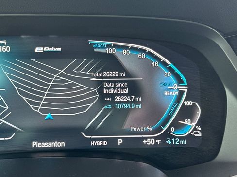 Certified 2023 BMW X5 xDrive45e w/ Climate Comfort Package image 36