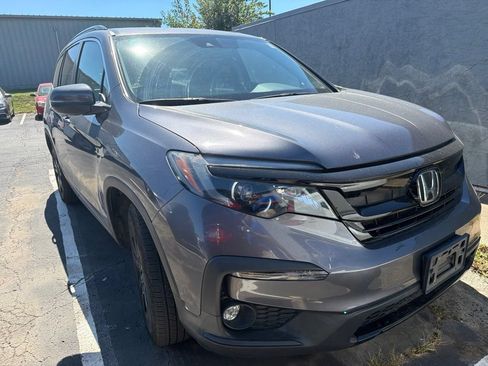 Used 2021 Honda Pilot Special Edition image 2