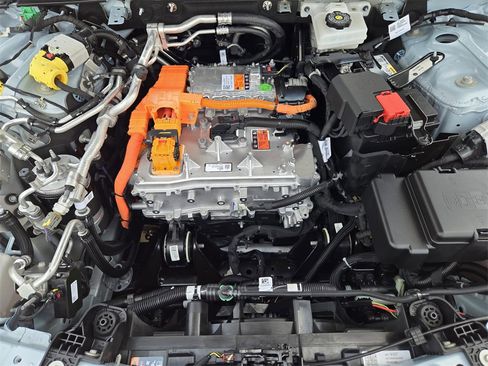 New 2025 Cadillac Lyriq Sport image 32