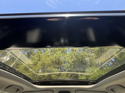 Used 2022 INFINITI QX50 Luxe w/ Cargo Package image 29