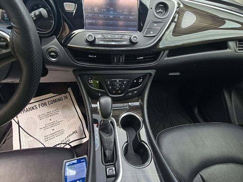 Used 2020 Buick Envision Essence AWD/4WD image 8