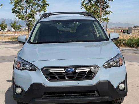 Used 2021 Subaru Crosstrek 2.0i Premium AWD/4WD image 2