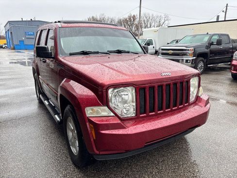 Used 2011 Jeep Liberty Sport w/ Popular Equipment Group image 3