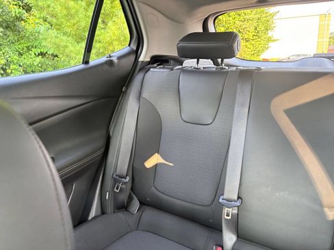 Used 2025 Buick Encore GX Preferred FWD image 39
