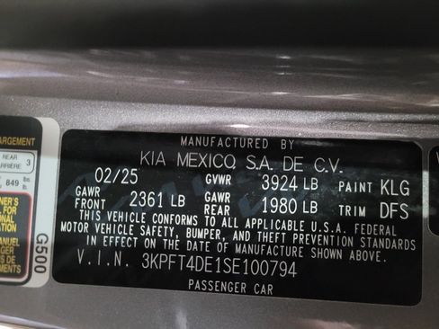 Used 2025 Kia K4 FWD image 33