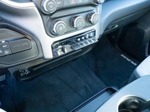 Used 2024 RAM 2500 Big Horn w/ Off Road Package image 19