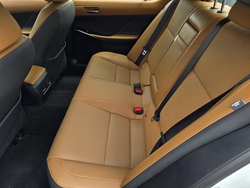 Used 2024 Lexus IS 350 F Sport RWD image 31