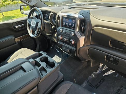 Used 2020 GMC Sierra 1500 Elevation w/ Elevation Value Package AWD/4WD image 10