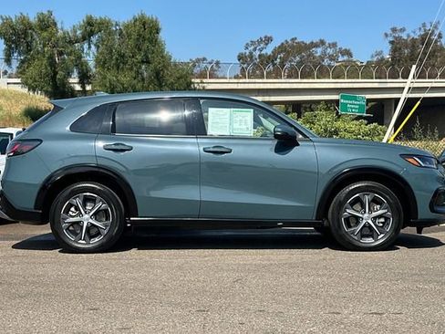 Certified 2024 Honda HR-V EX-L image 4