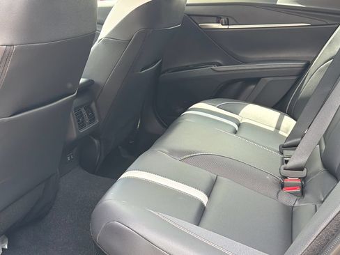 New 2026 Toyota Camry Hybrid FWD image 21