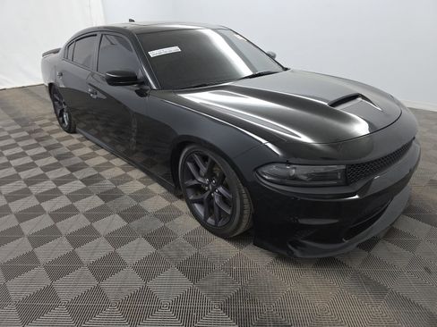 Used 2023 Dodge Charger R/T w/ Blacktop Package image 4