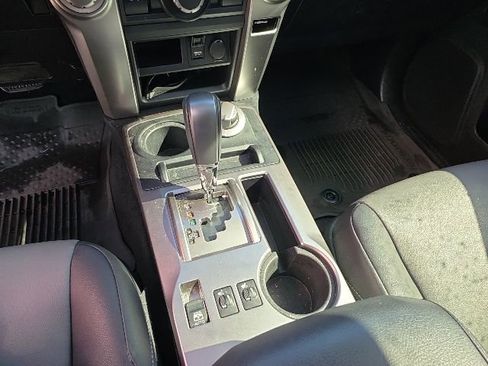 Used 2022 Toyota 4Runner SR5 Premium w/ Moonroof Package AWD/4WD image 19