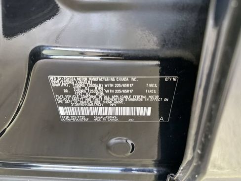Used 2016 Toyota RAV4 XLE AWD/4WD image 37