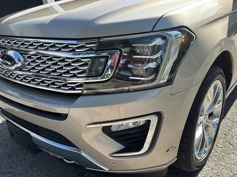 Used 2018 Ford Expedition Platinum AWD/4WD image 41