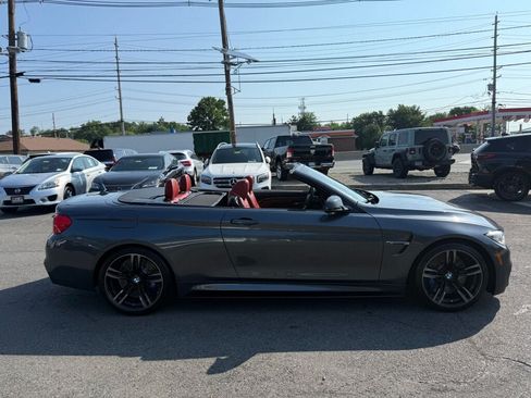 Used 2015 BMW M4 Convertible RWD image 15