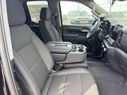 New 2026 GMC Sierra 1500 Elevation image 24