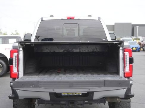 Used 2024 Ford F250 Limited w/ FX4 Off-Road Package image 33