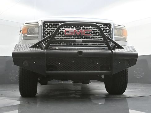 Used 2015 GMC Sierra 2500 Denali w/ Duramax Plus Package AWD/4WD image 48