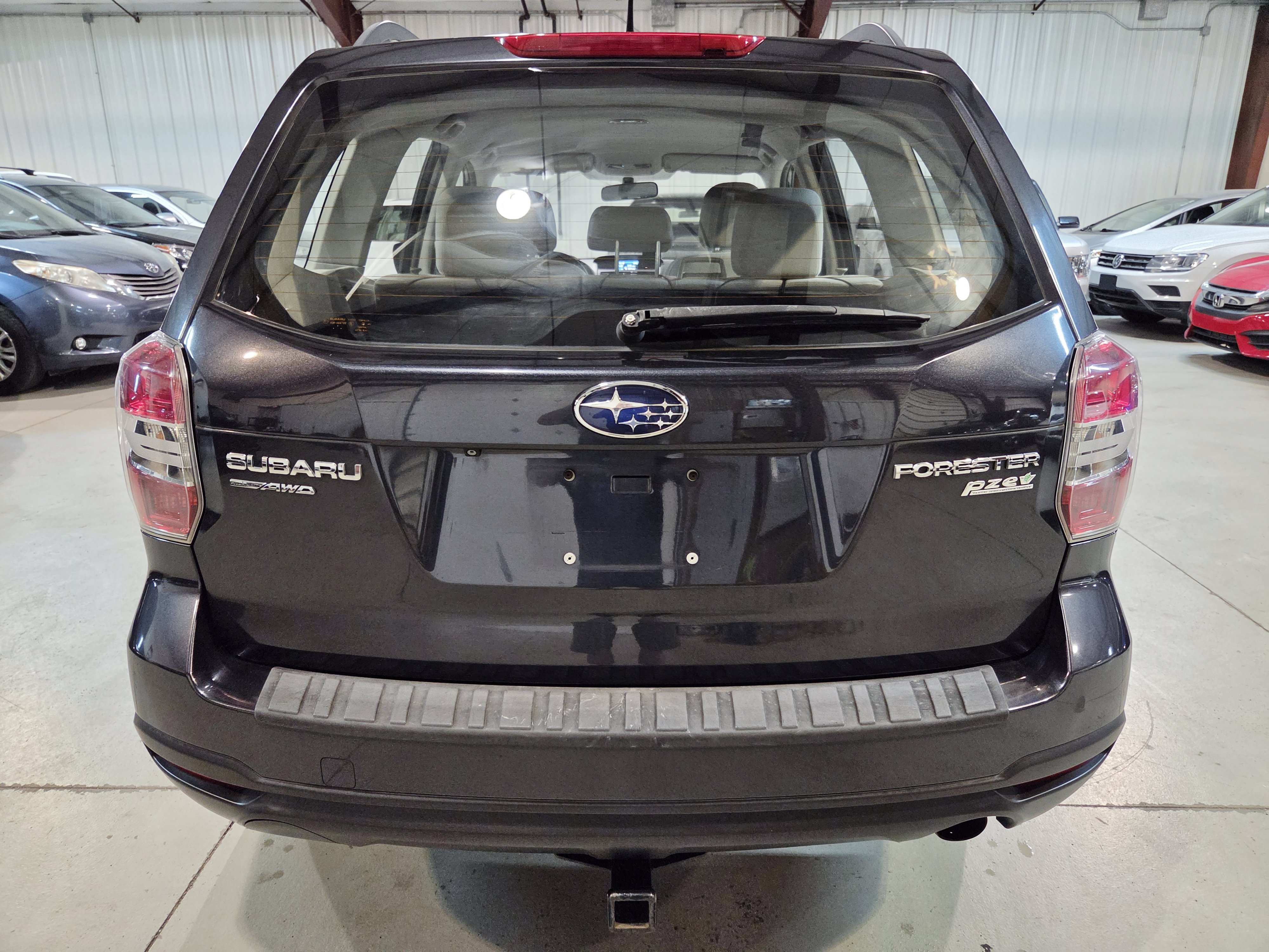 Used 2015 Subaru Forester 2.5i w/ Alloy Wheel Package AWD/4WD image 5