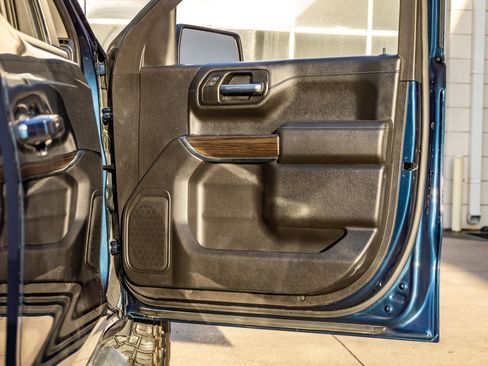 Used 2022 Chevrolet Silverado 1500 RST image 35