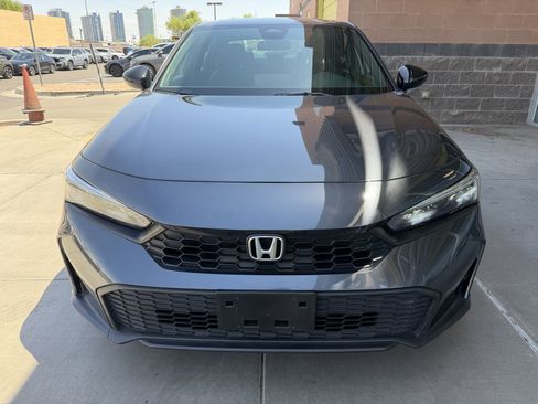 Used 2025 Honda Civic Sport image 10