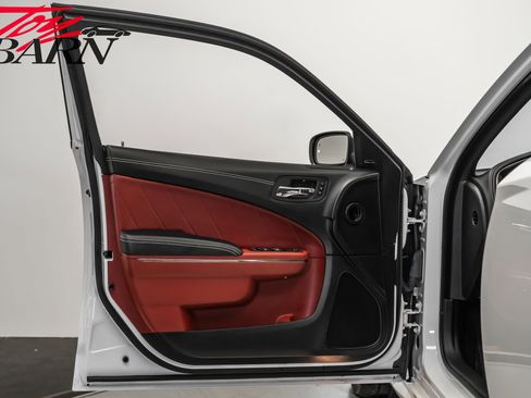 Used 2022 Dodge Charger SRT Hellcat w/ Harman/Kardon Audio Group image 21