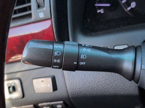 Used 2012 Lexus LS 460 w/ Comfort Pkg image 25