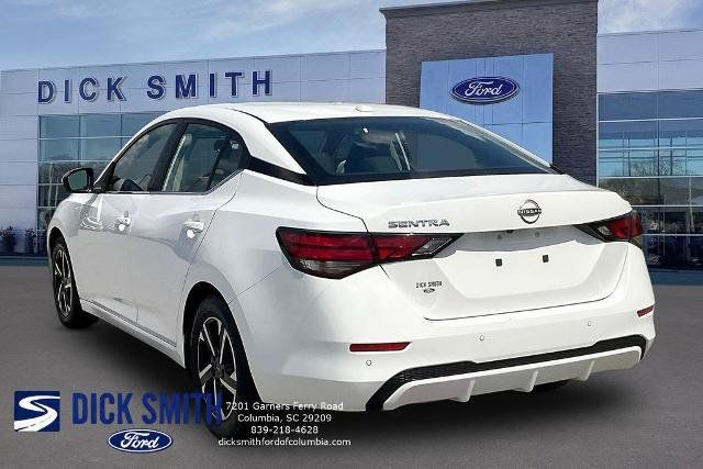 Used 2025 Nissan Sentra SV FWD image 4